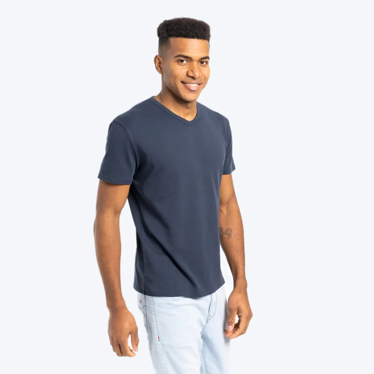 Men's Organic Pima Cotton V-Neck T-Shirt 16