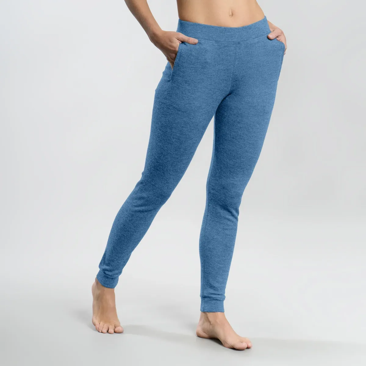 Women's Alpaca Travel Joggers 8