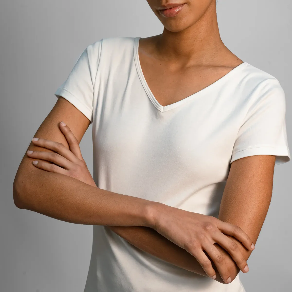 Women's Organic Pima Cotton V-Neck T-Shirt 41