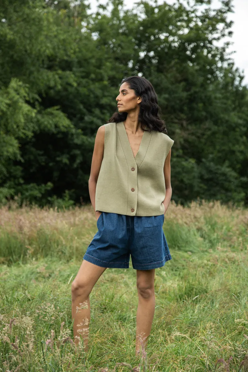 Aila Organic Cotton Knitted Vest in Taupe 7