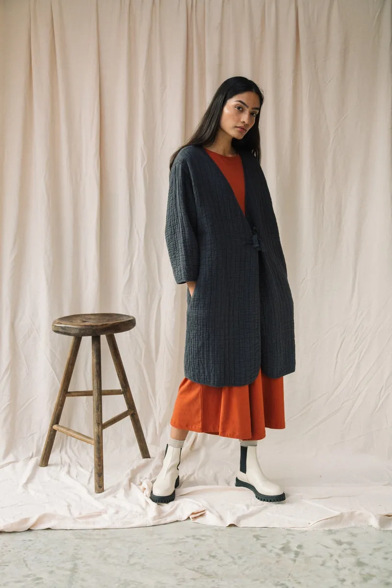 Akoya Organic Cotton Quilted Jacket in Charcoal 2