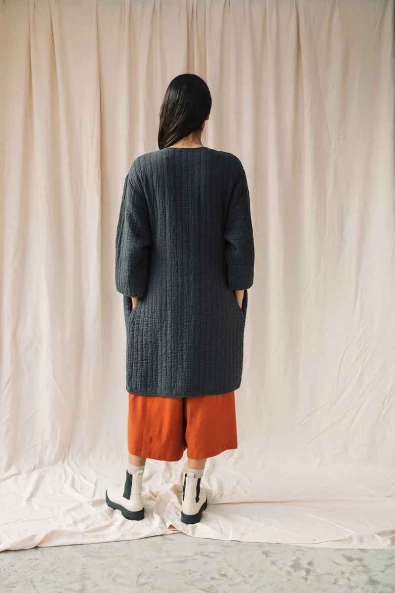 Akoya Organic Cotton Quilted Jacket in Charcoal 5