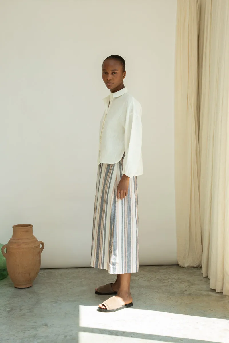 Amanda-May Linen Shirt in Off White 6