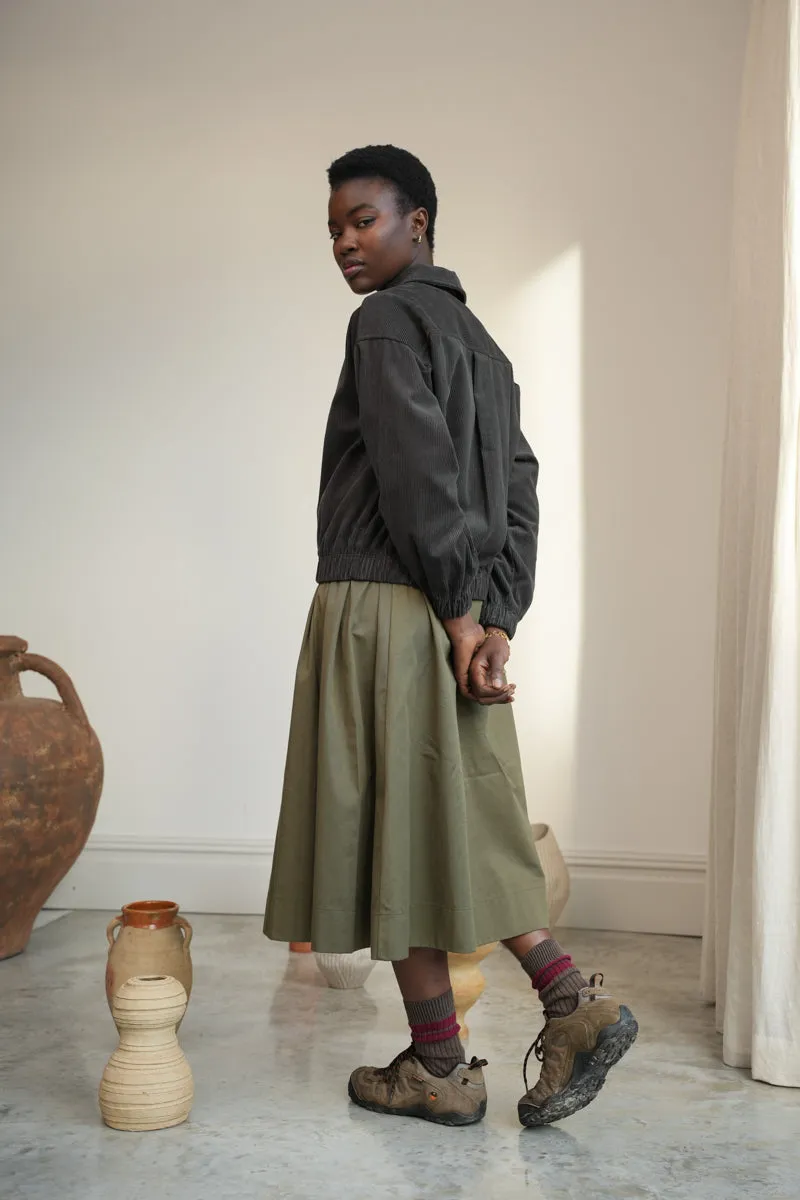 Andie Organic Cotton Corduroy Overshirt in Charcoal 7