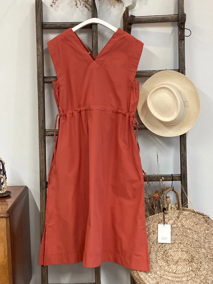 Athena Organic Cotton Dress in Rust 3