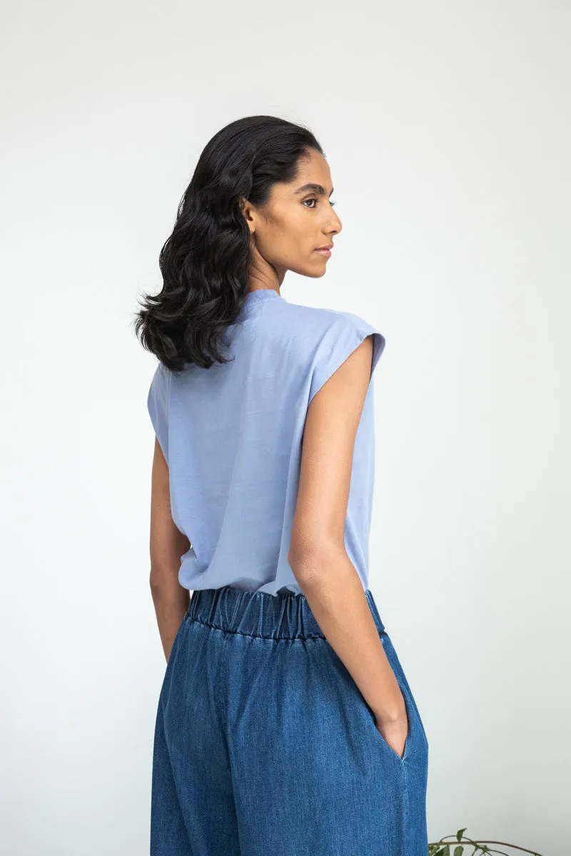 Aukai Organic Cotton Top in Washed Blue 3