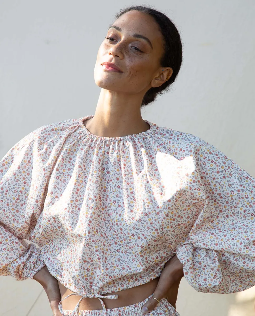 Chaya-Paige Organic Cotton Blouse in Pink Ditsy Floral S Preloved 2