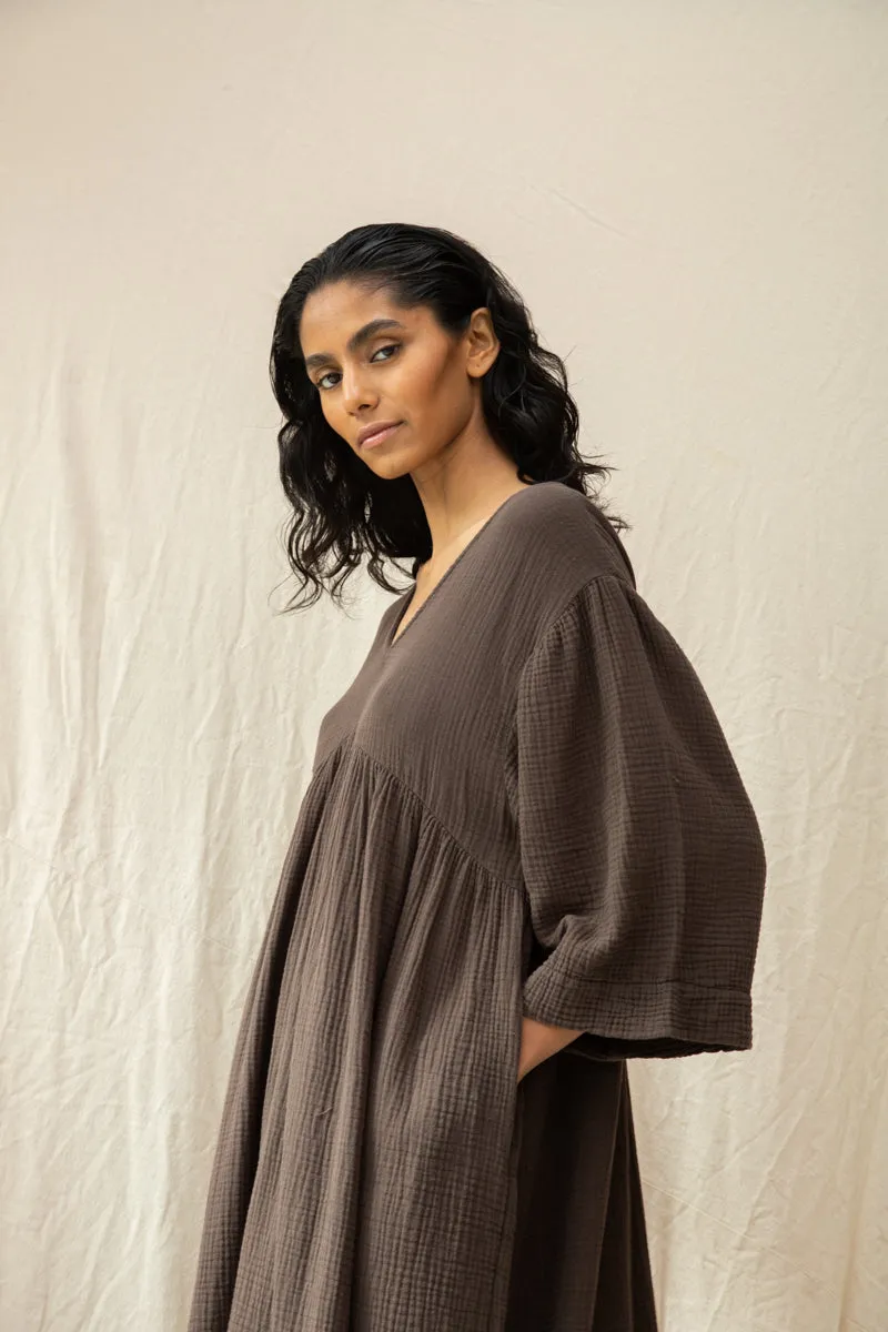 Fauna Organic Cotton Dress in Cacao 5