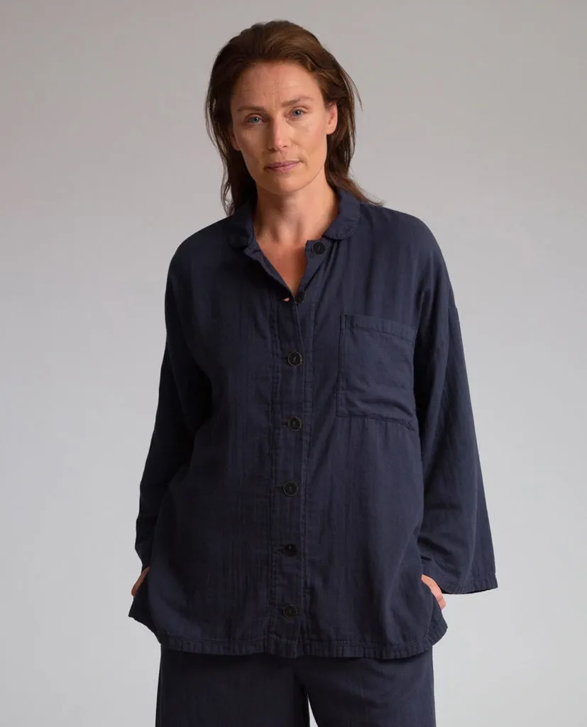 Florrie Organic Cotton Shirt In Navy 4