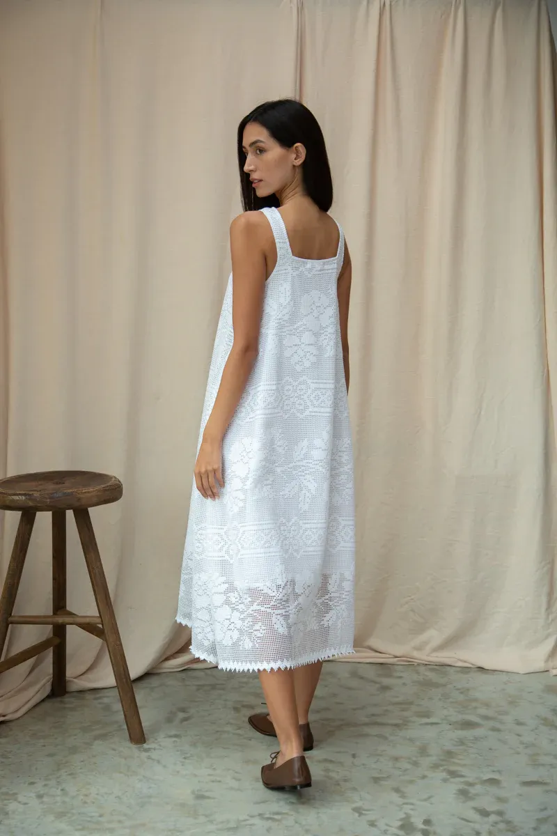 Freya-Fay Cotton Lace Dress in White by HANNAH BEAUMONT 5