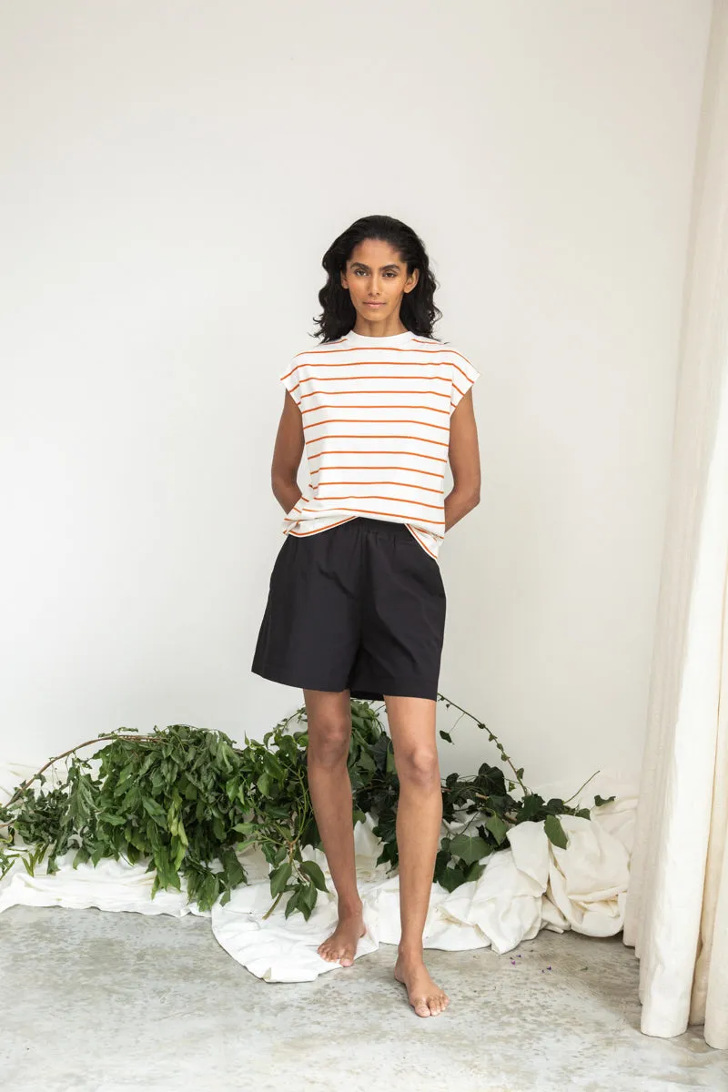 Gilma-Jane Organic Cotton Short in Black 3