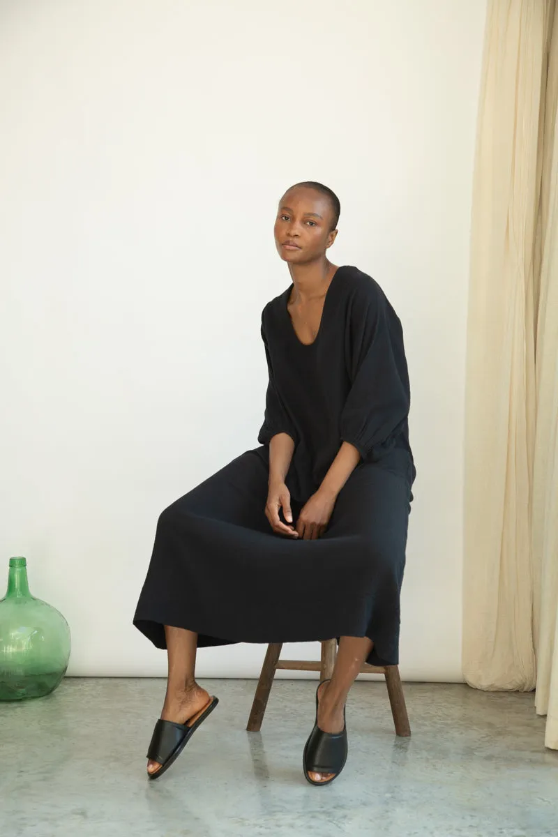 Henrietta Organic Cotton Cheesecloth Dress in Black 2