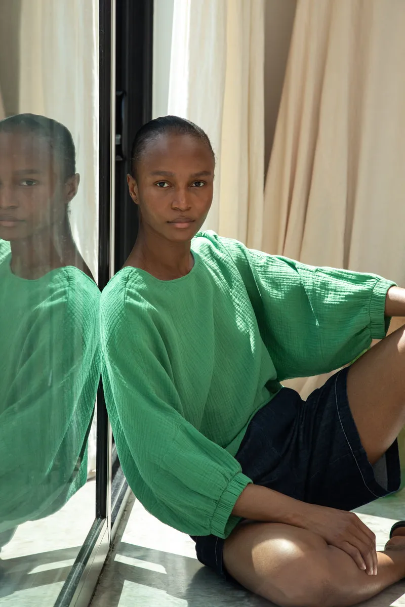 Ivy Organic Cotton Cheesecloth Top in Palm Green 2