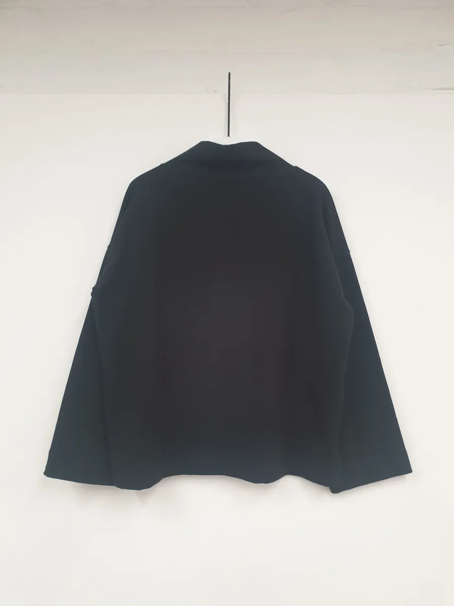 Kazue Organic Cotton Felpe Sweatshirt in Black 2