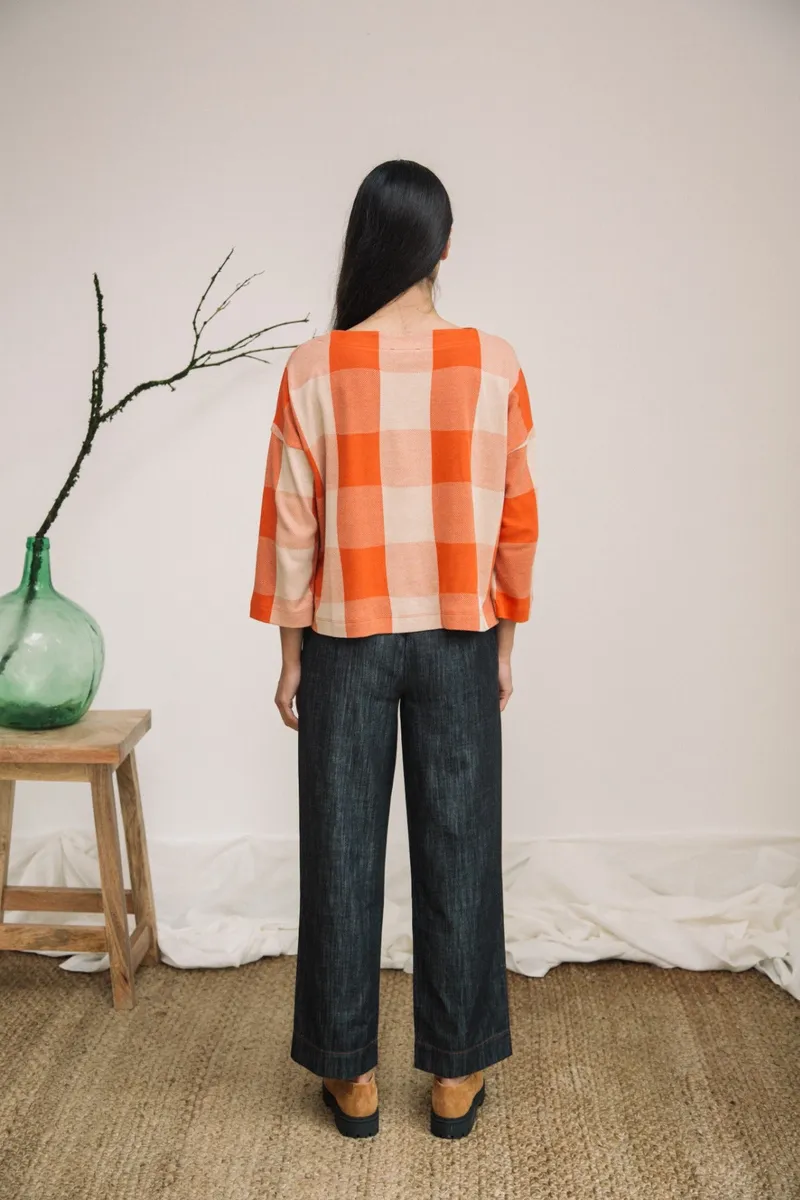 Leia-Cay Organic Cotton Knitted Check Top in Brick and Sand 2