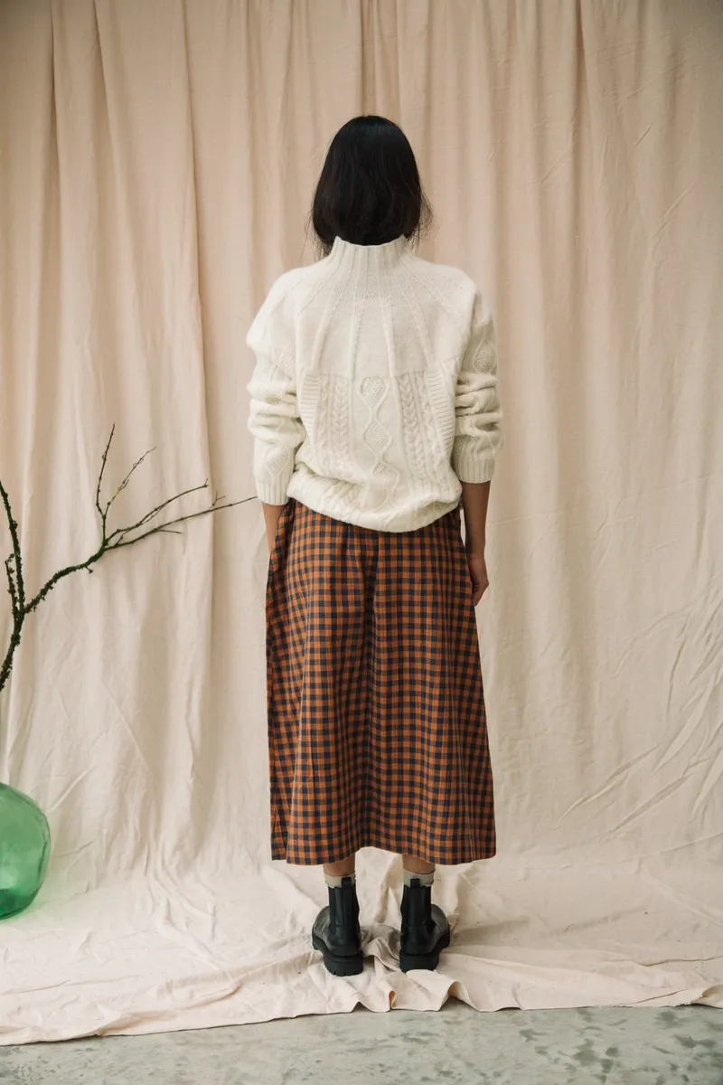 Morina Lambswool Jumper in Ecru 4