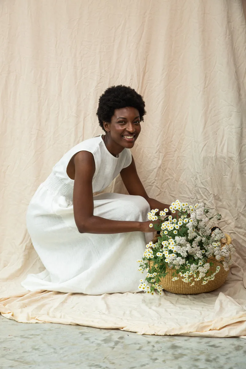 Ottillie-May Linen Dress in Snow White 6