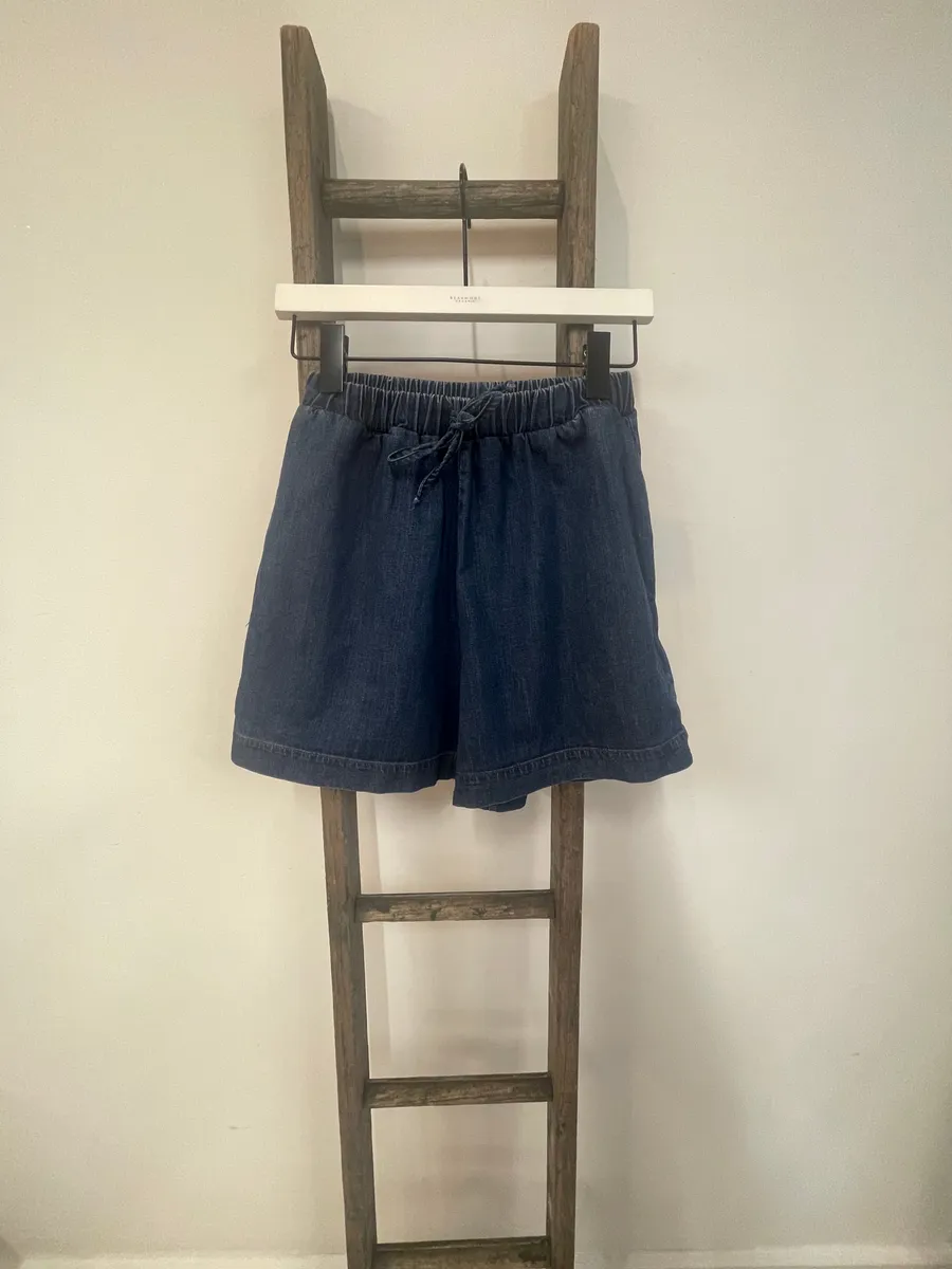 Paola-Leigh Organic Cotton Denim Shorts in Mid Blue XS Preloved 4