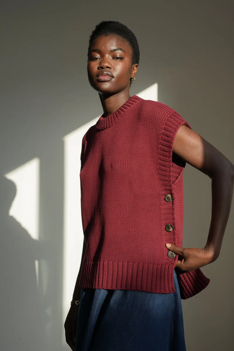 Piper Organic Cotton Knitted Vest in Bordeaux 2