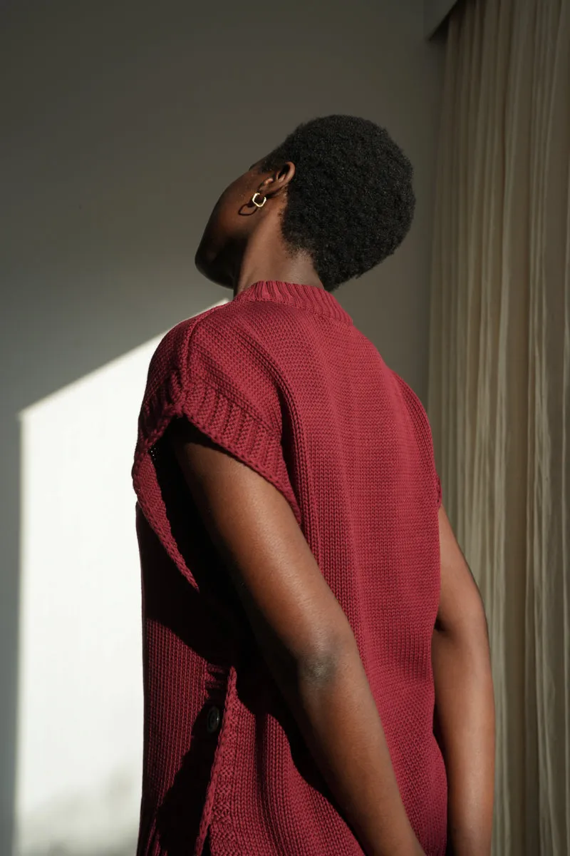 Piper Organic Cotton Knitted Vest in Bordeaux 4
