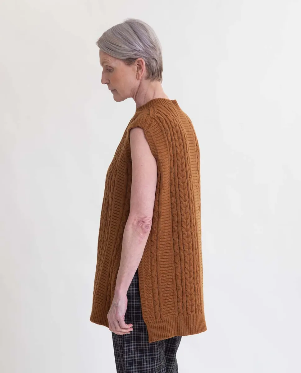 Pippa Lambs Wool Vest In Tan 3