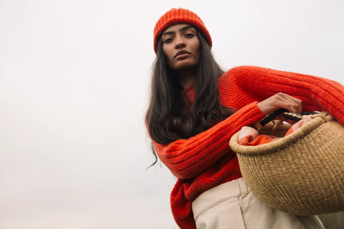 Shika Lambswool Jumper in Flame 3