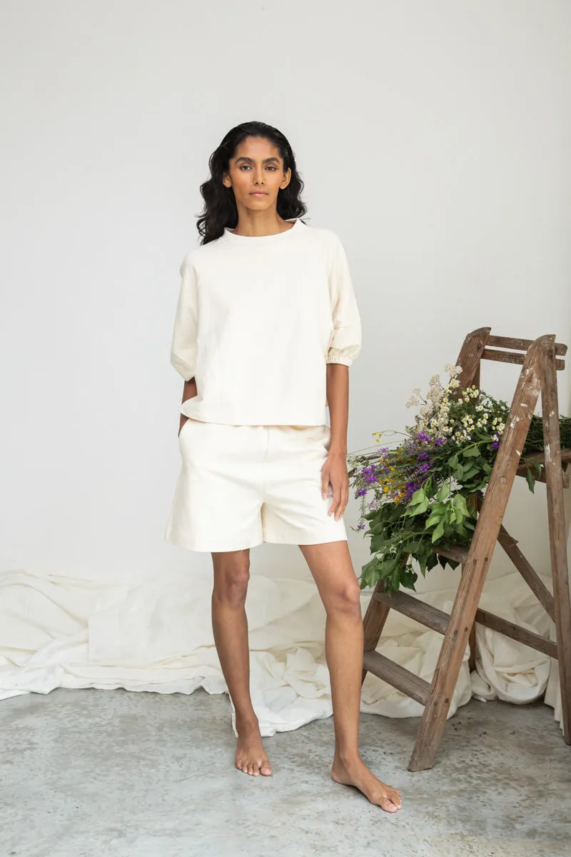 Sylvia Organic Cotton Felpe Short in Undyed 2