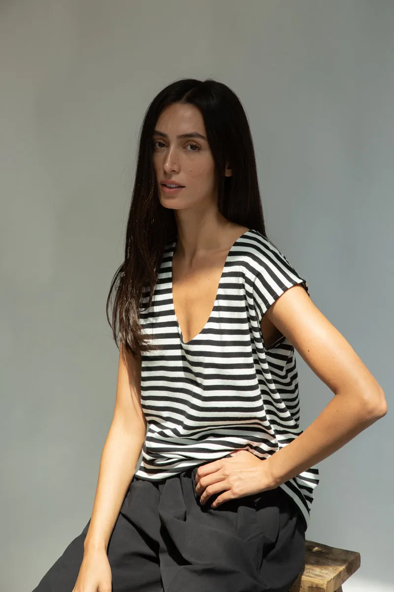 Tamsin-Sue Organic Cotton Jersey Stripe Top in Black & White Stripe 2