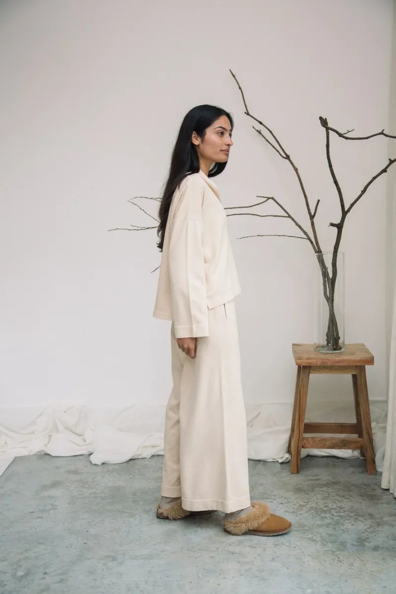 Taya Organic Cotton Felpe Jogger in Cream 2