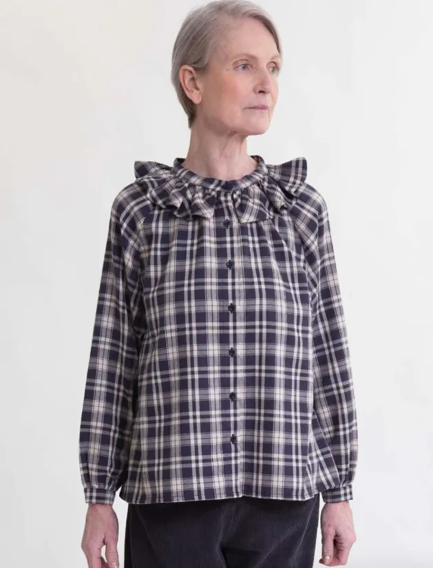 Tina-Cay Seacell Shirt In Navy & Beige Check 5