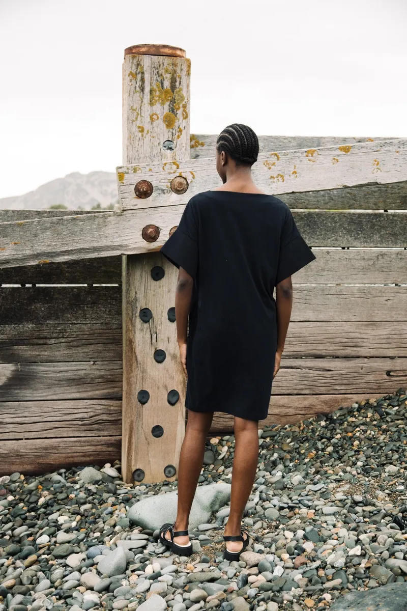 Toba Organic Cotton Dress in Black 2