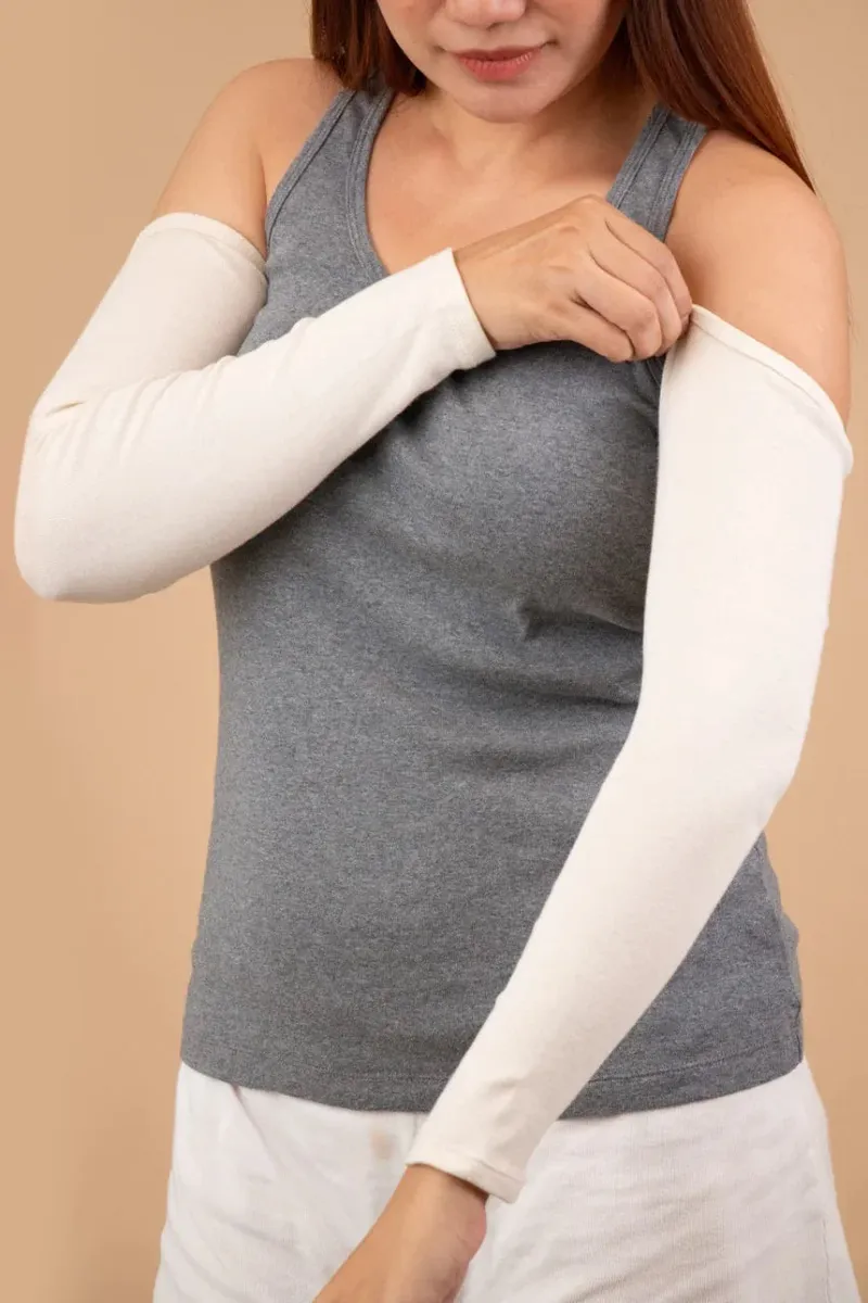 Hypoallergenic Therapeutic Arm Sleeve 2