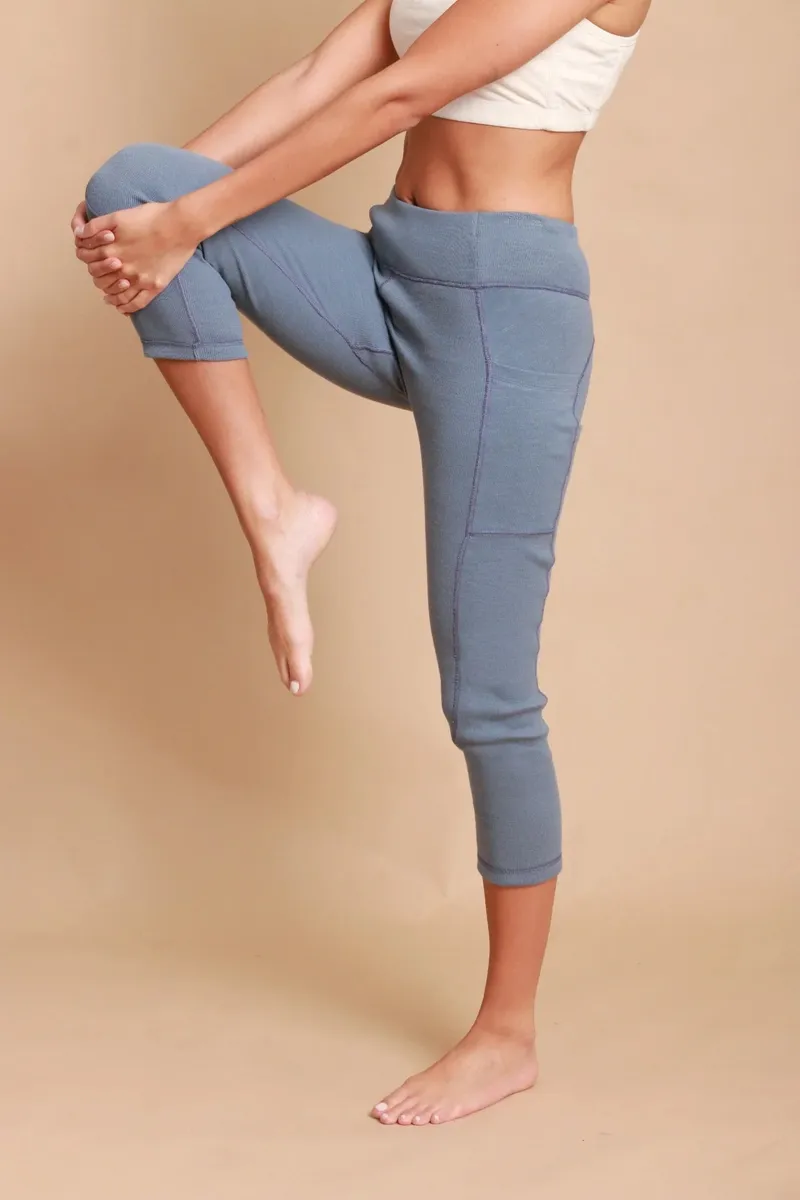 Women's Cropped Leggings 3