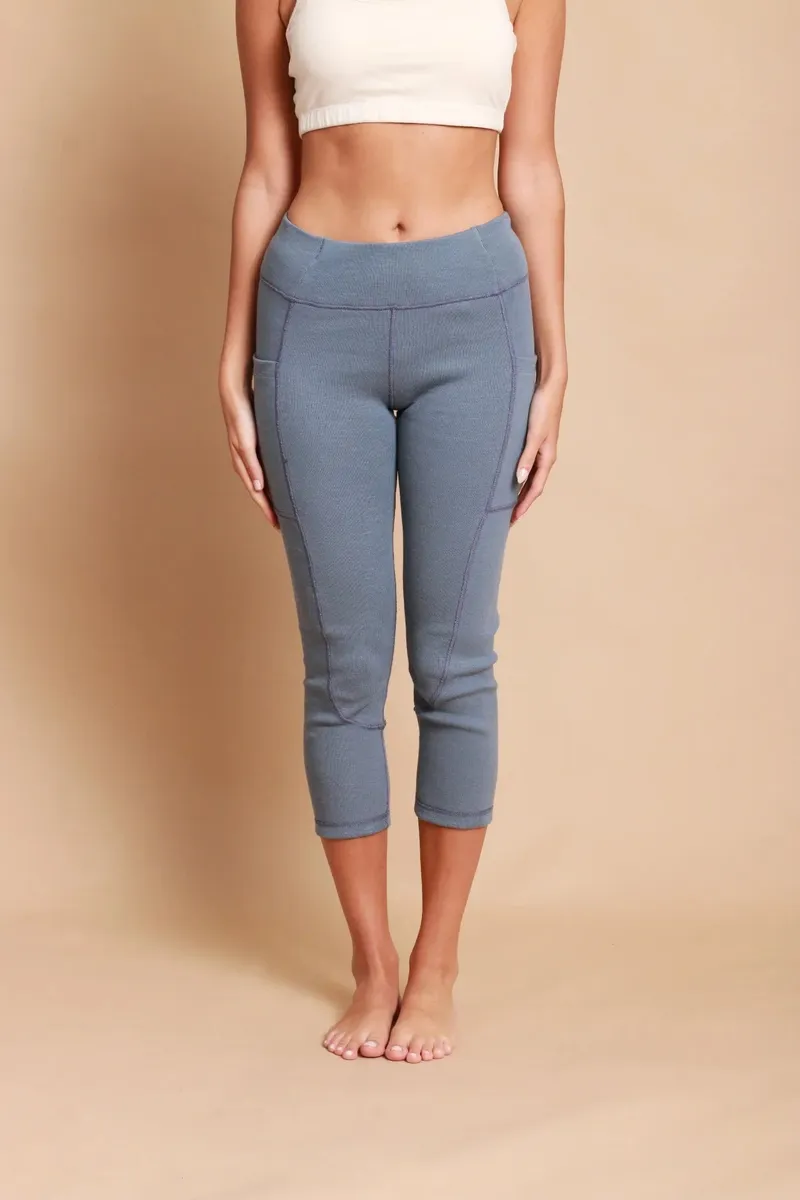 Women's Cropped Leggings 9