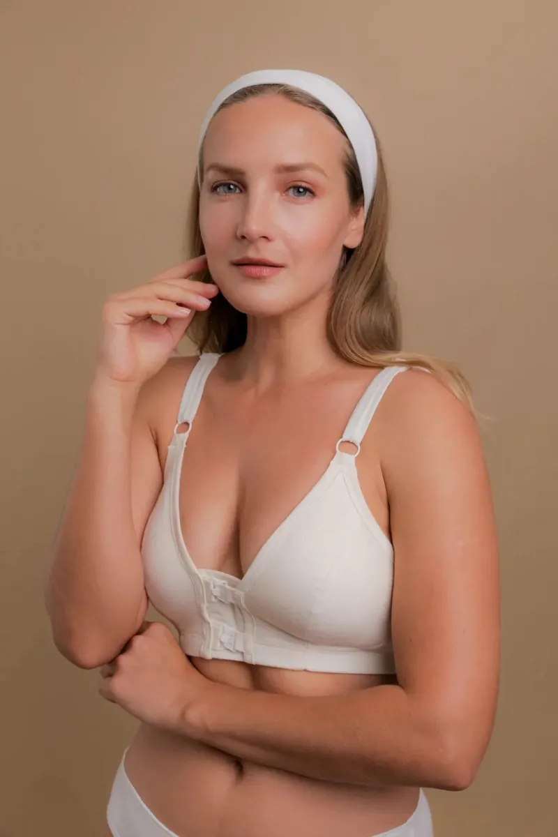 Women's Front Closure Support Bra 6