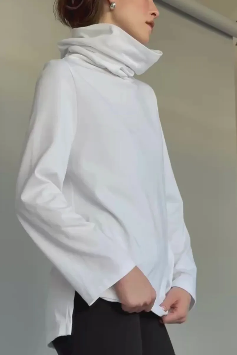 Grace Turtleneck 10