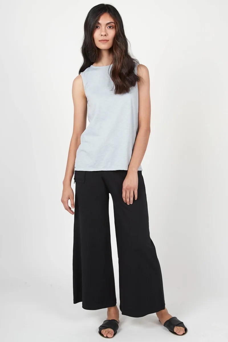 Essential Cropped Wide Leg Pant 6