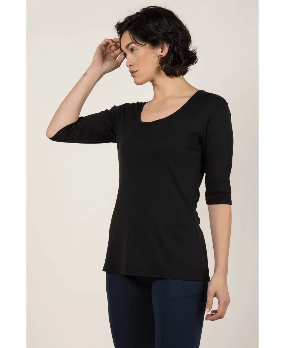 Essential Scoop Tee 7