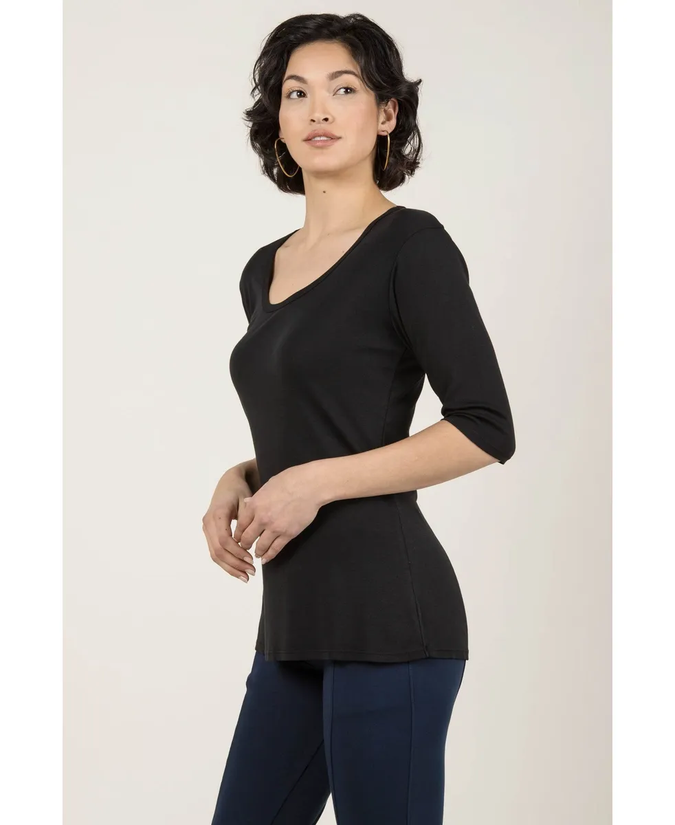 Essential Scoop Tee 10