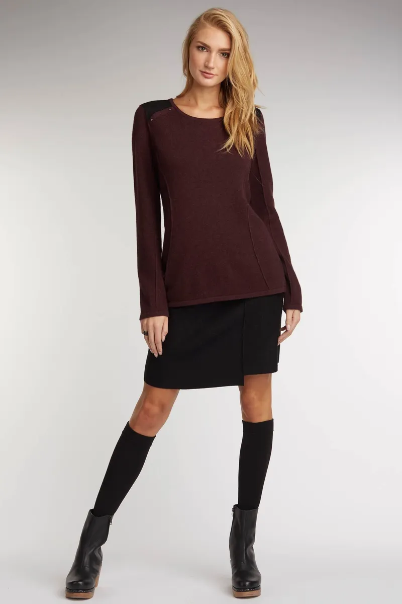 Notch Hem Skirt 2