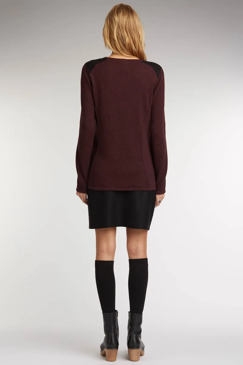 Notch Hem Skirt 5