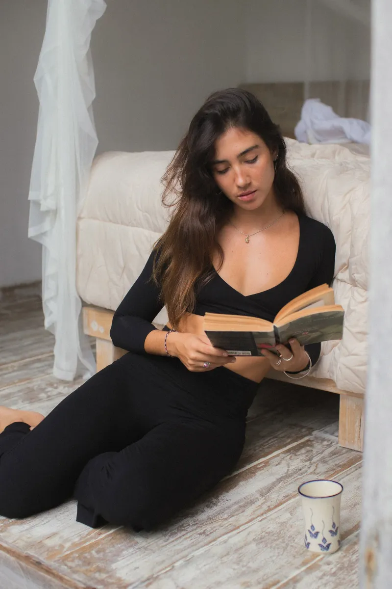 Agni Flares Black 11