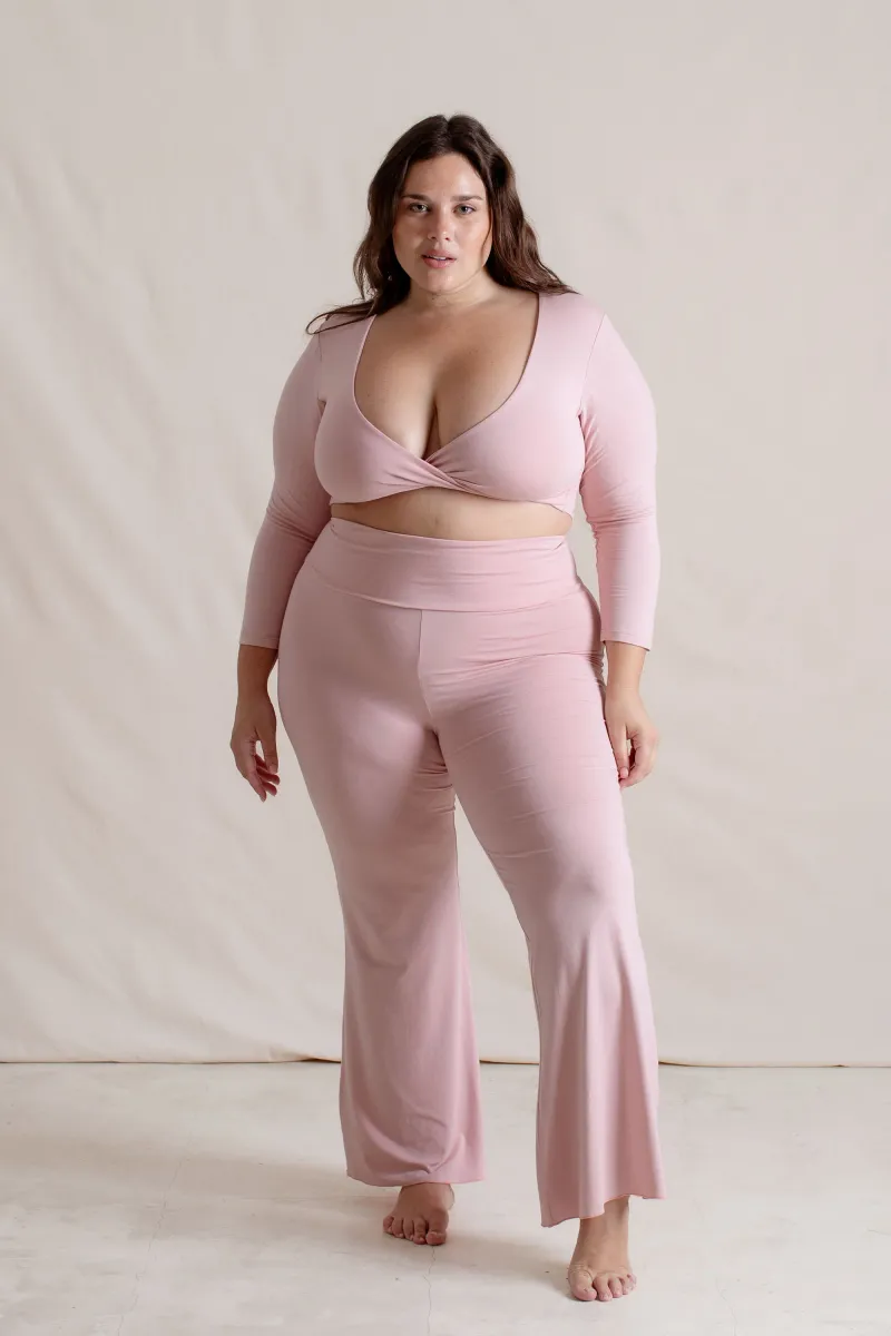 Agni Twist Crop Lotus 6