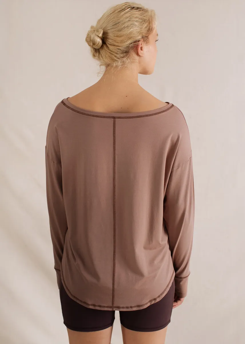 Alora Longsleeve Sandalwood 4