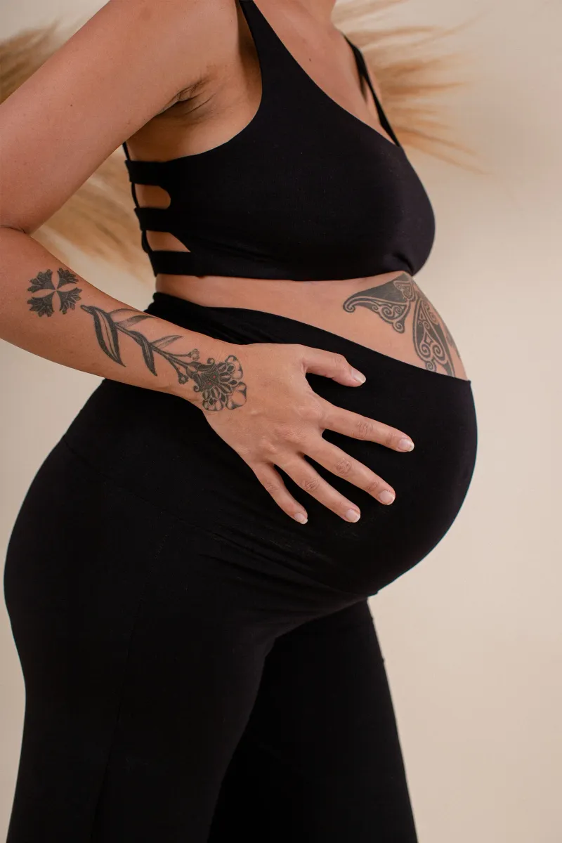 Layla Flares Black 11