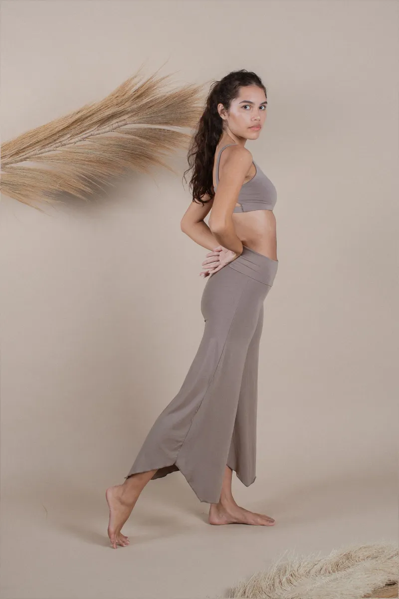 Layla Flares Sable 4