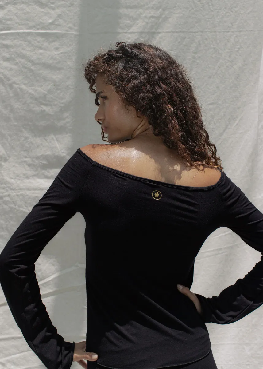 Layla Longsleeve Black 6