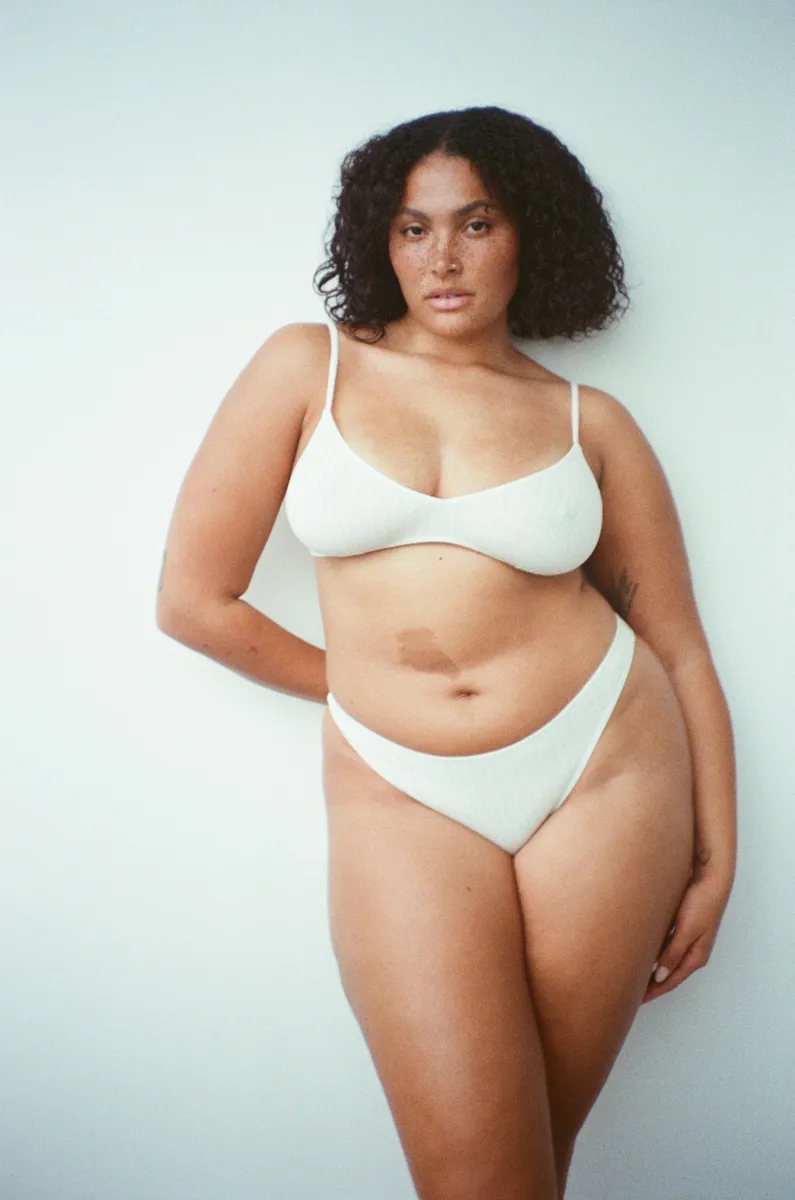 Luana Pointelle Thong Cloud 2