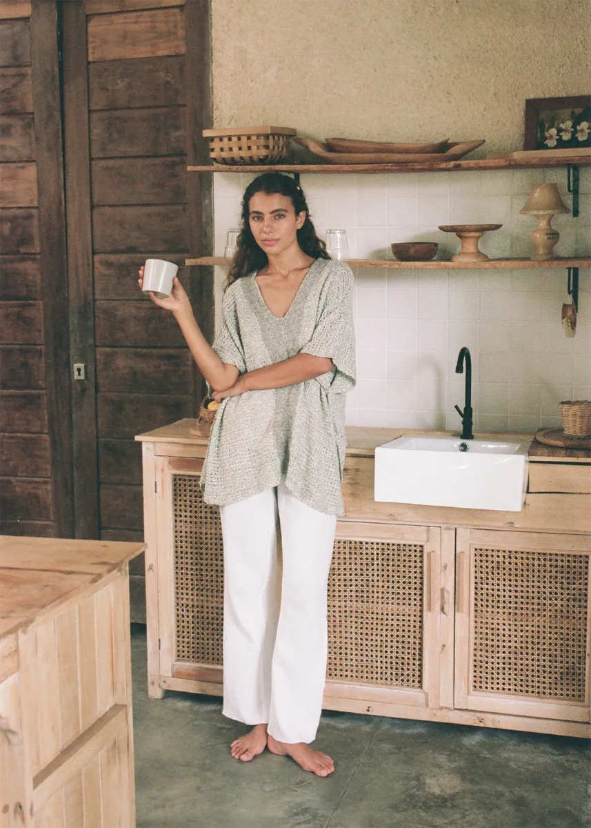 Mökki Poncho Stone 6