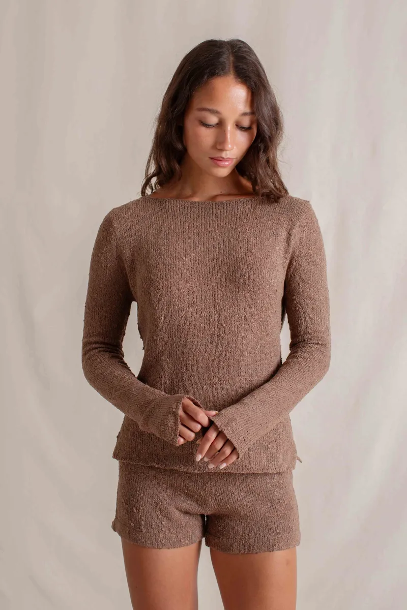 Olivia Longsleeve Pecan 3